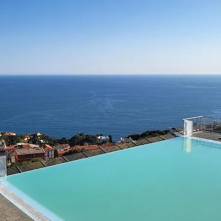 Costa Plana With Terrace And Sea View Cap-d'Ail