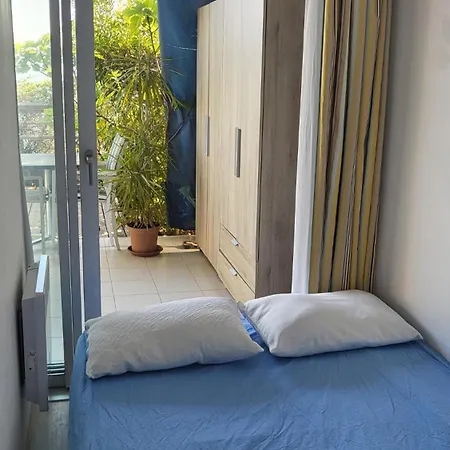 דירה Costa Plana With Terrace And Sea View קאפ ד'איי